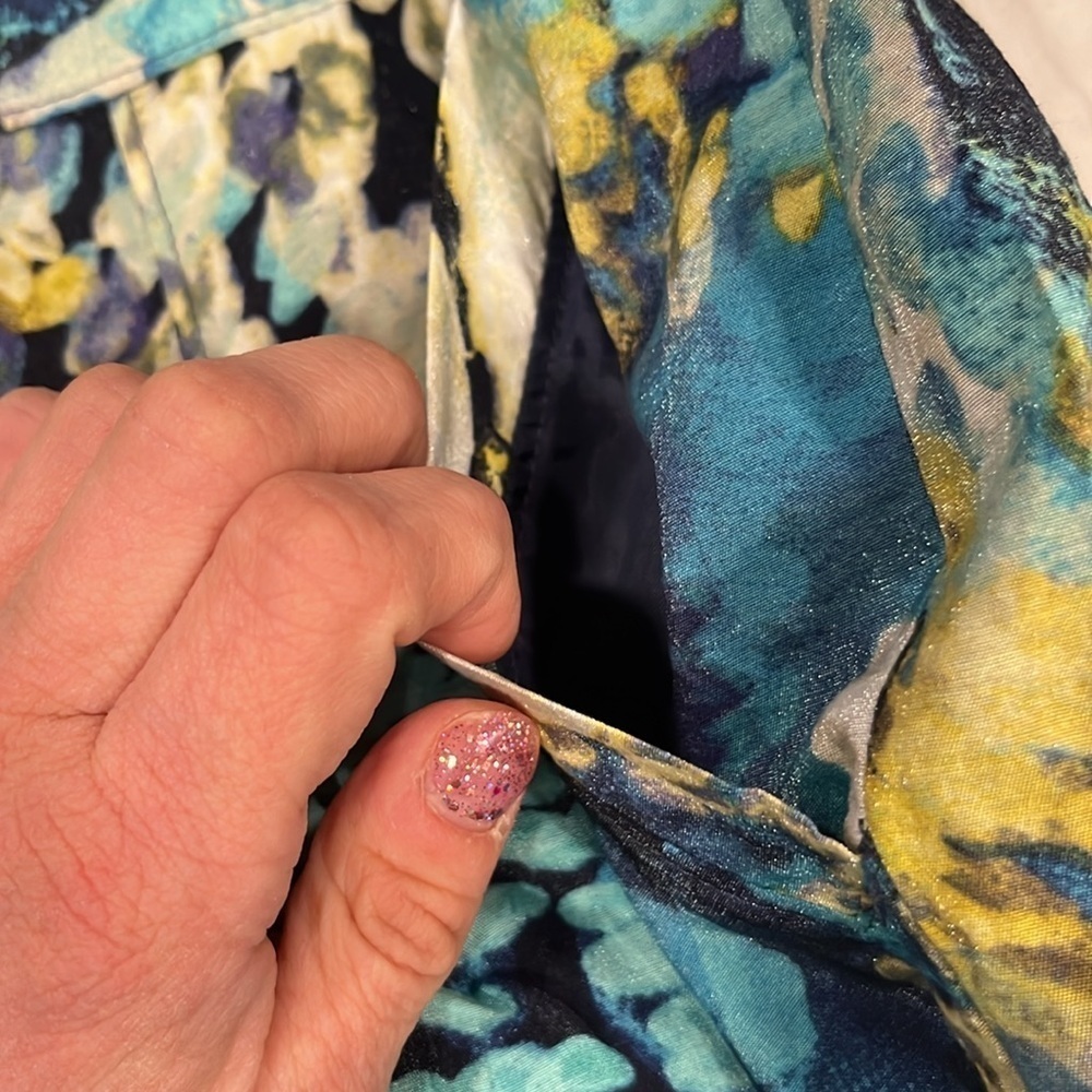 Ann Taylor Factory Skirt with Pockets - Picture 2 of 5